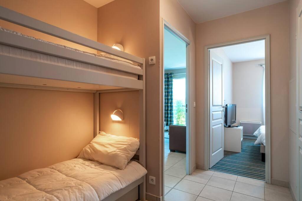 Apartment Les Thermes 404 - Appt Proche Avec Piscine Partagee *
